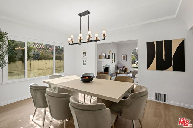 1518 S Durango Avenue, Los Angeles, CA 90035