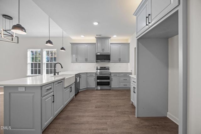 3505 Skycrest Drive, Raleigh, NC 27604