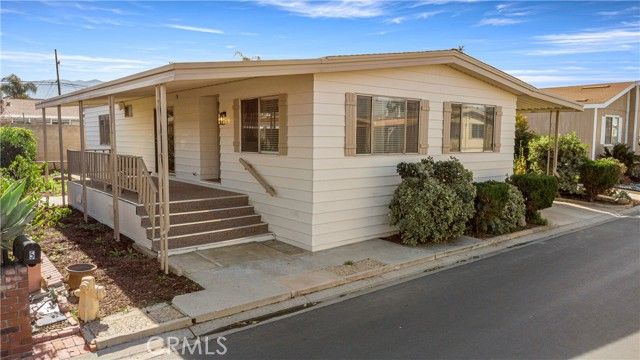 307 S Smith Avenue 5, Corona, CA 92882