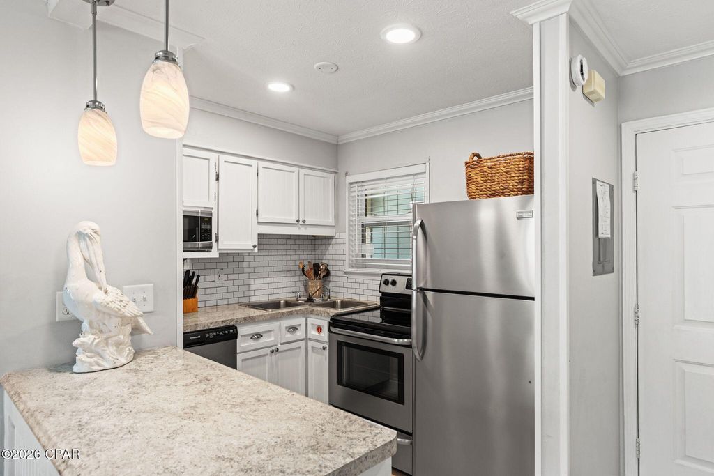 Image 8 of property listing at 134 Damon Circle B, Panama City Beach, FL 32407