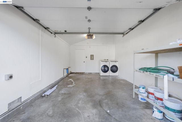 1644 Branham Ln B, San Jose, CA 95118