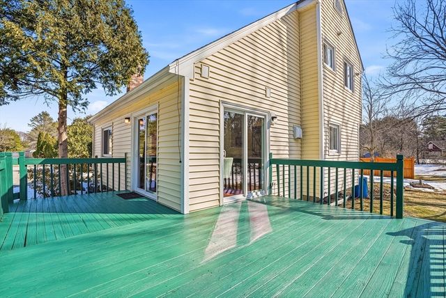 5 Victory Ln, Hopkinton, MA 01748