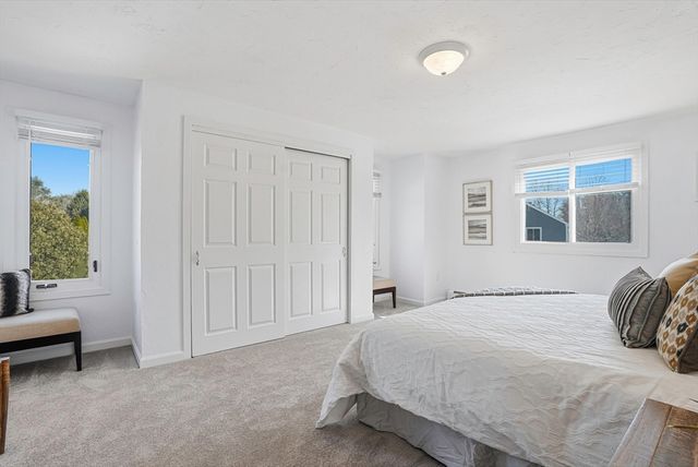 5 Victory Ln, Hopkinton, MA 01748