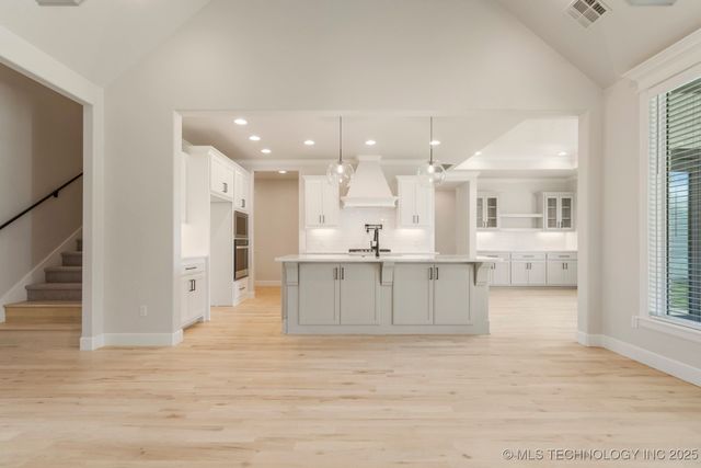 2701 W Twin Oaks Street, Broken Arrow, OK 74012