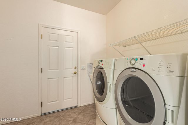 20693 N GLEN CANYON Drive, Surprise, AZ 85387