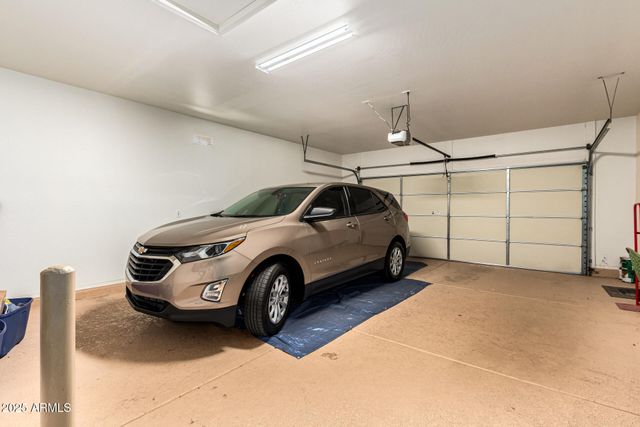 20693 N GLEN CANYON Drive, Surprise, AZ 85387