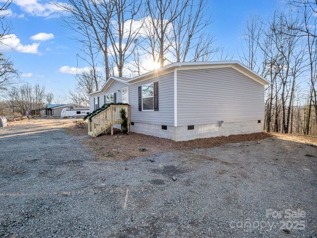 151 Mourning Dove Drive, Marion, NC 28752