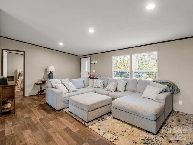 151 Mourning Dove Drive, Marion, NC 28752