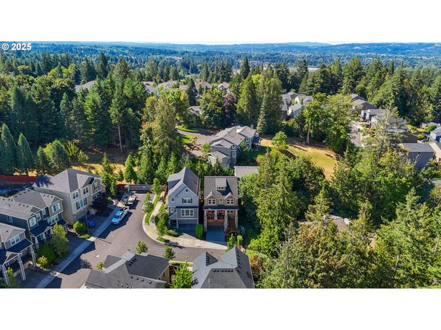 11428 Nw Chloe Ln, Portland, OR 97229