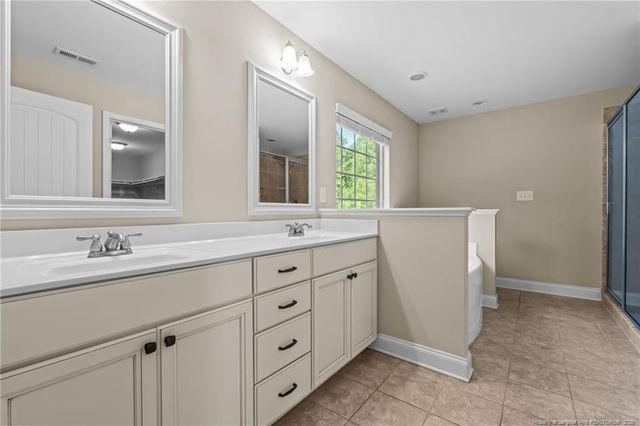 170 Valley Stream Road, Spring Lake, NC 28390