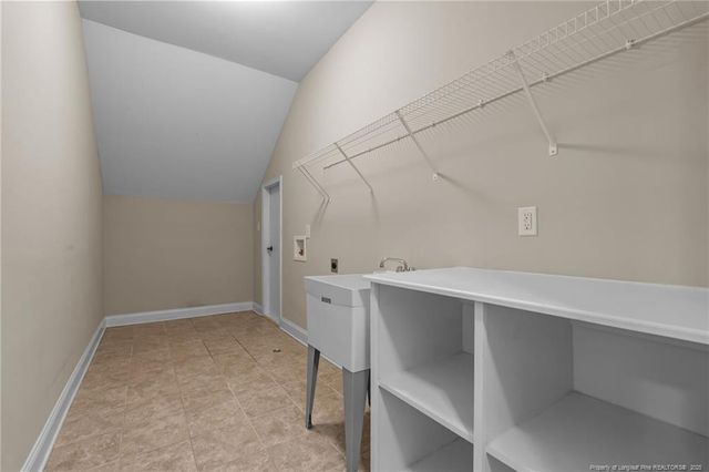 170 Valley Stream Road, Spring Lake, NC 28390