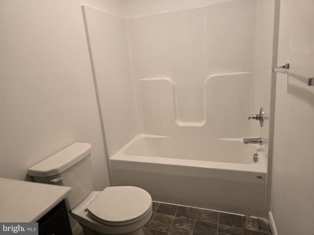 553 BROOK SHIRE COURT, Mechanicsburg, PA 17055