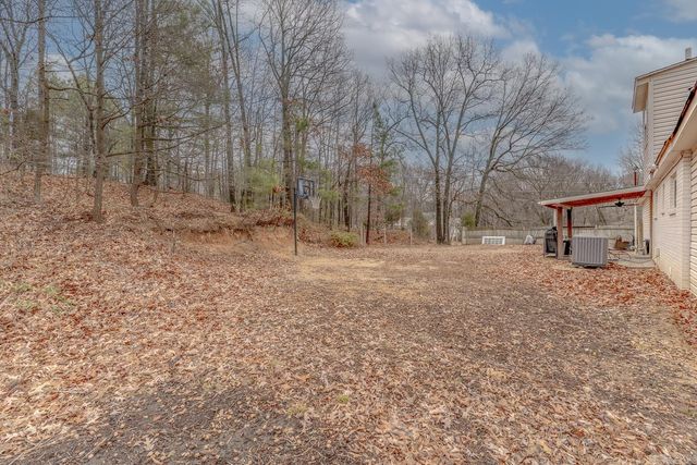 2204 Williamsburg Dr, Jonesboro, AR 72404