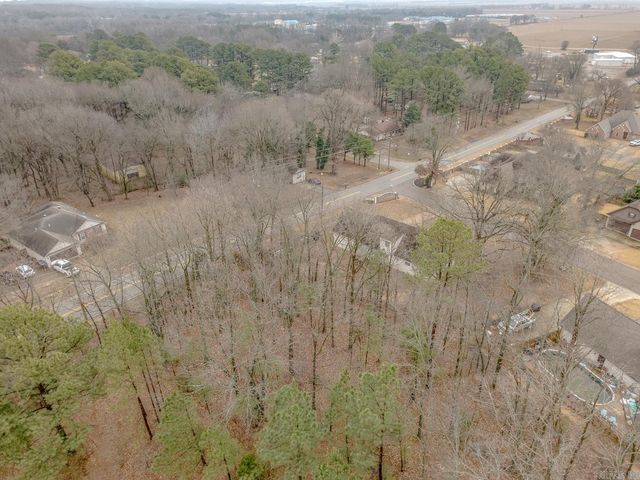 2204 Williamsburg Dr, Jonesboro, AR 72404