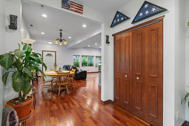 1776 Minnehaha Avenue W, Saint Paul, MN 55104