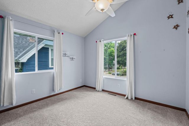 1776 Minnehaha Avenue W, Saint Paul, MN 55104