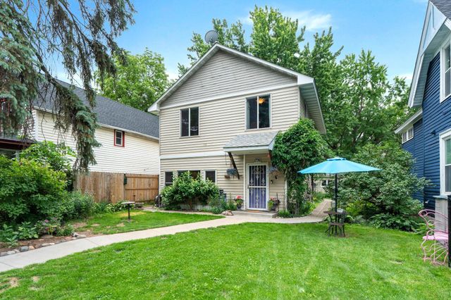 1776 Minnehaha Avenue W, Saint Paul, MN 55104