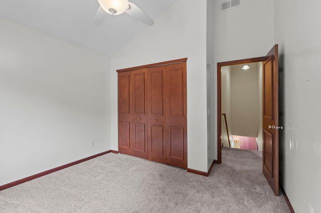 1776 Minnehaha Avenue W, Saint Paul, MN 55104