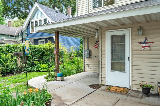 1776 Minnehaha Avenue W, Saint Paul, MN 55104