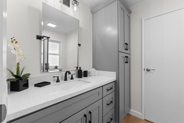 2250 N Broadway SPC 4, Escondido, CA 92026