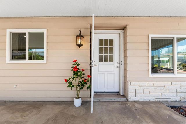 2250 N Broadway SPC 4, Escondido, CA 92026