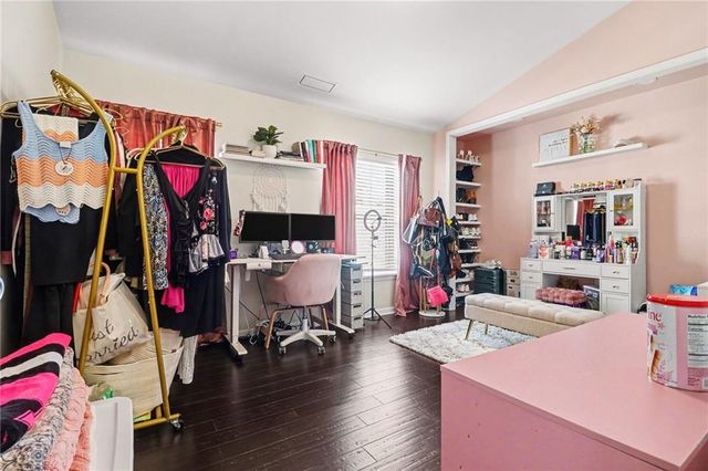 1400 Liberty Parkway NW 2006, Atlanta, GA 30318