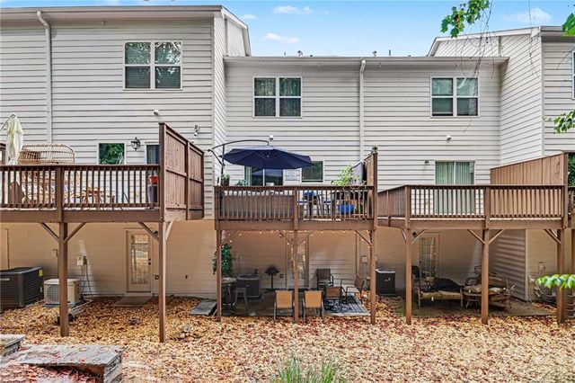 1400 Liberty Parkway NW 2006, Atlanta, GA 30318