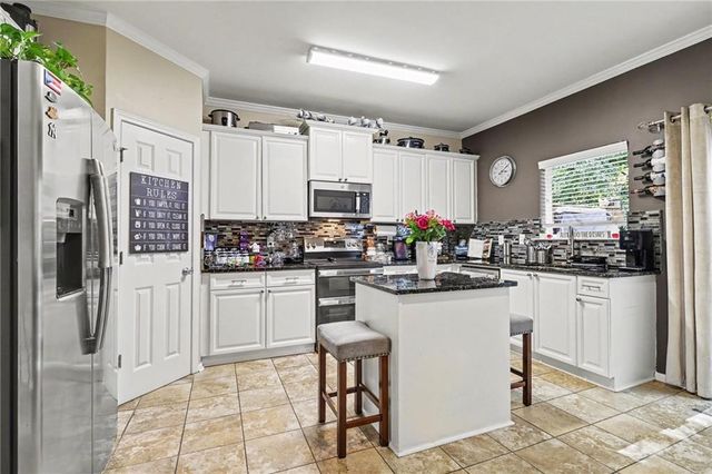 1400 Liberty Parkway NW 2006, Atlanta, GA 30318