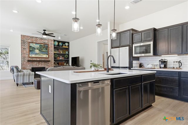 16340 Charlya Drive, Temple, TX 76502