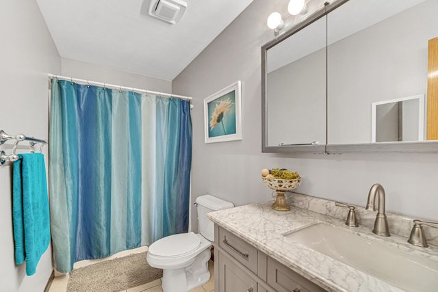 10845 Park Street, Crown Point, IN 46307