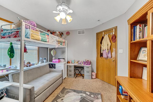 10845 Park Street, Crown Point, IN 46307