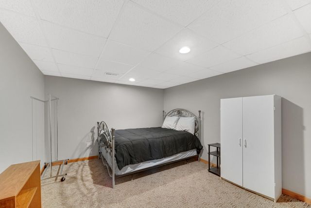 10845 Park Street, Crown Point, IN 46307