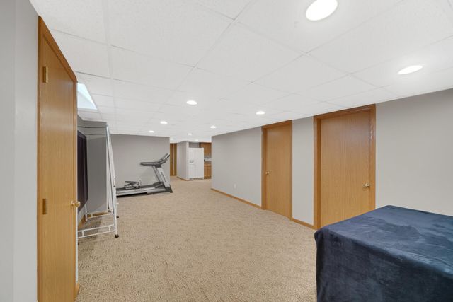 10845 Park Street, Crown Point, IN 46307