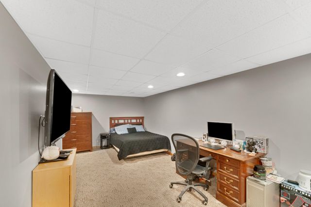 10845 Park Street, Crown Point, IN 46307