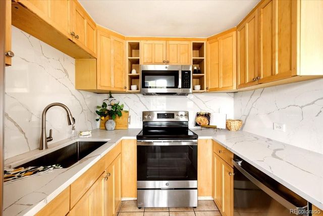3221 Newton Street, Denver, CO 80211