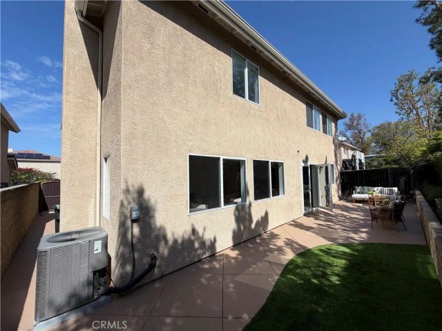 6 Hemingway Court, Rancho Santa Margarita, CA 92679
