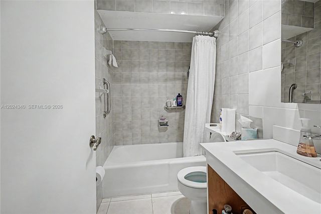 6815 Edgewater Drive 201, Coral Gables, FL 33133