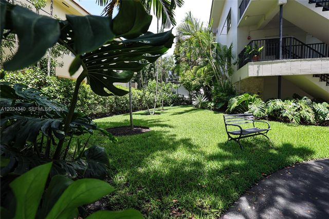 6815 Edgewater Drive 201, Coral Gables, FL 33133