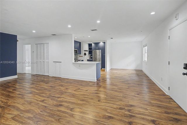 6815 Edgewater Drive 201, Coral Gables, FL 33133
