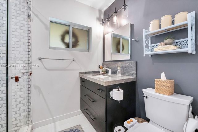 2490 Abaco Ave, Miami, FL 33133