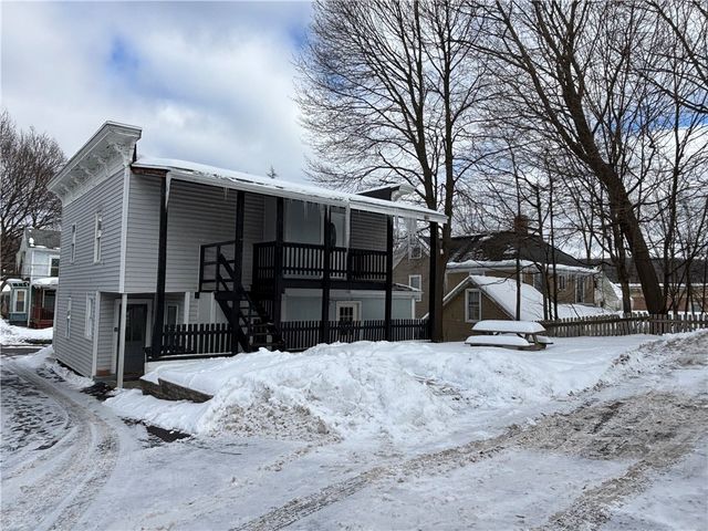 10 Reynolds Avenue, Oneonta, NY 13820
