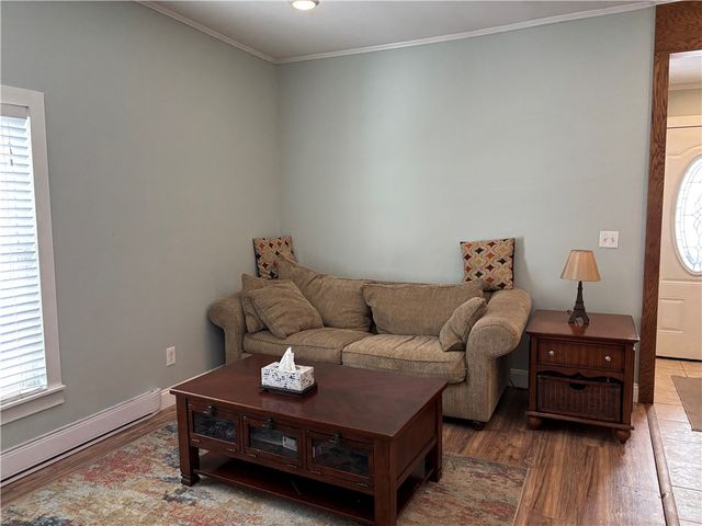 10 Reynolds Avenue, Oneonta, NY 13820