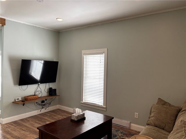 10 Reynolds Avenue, Oneonta, NY 13820