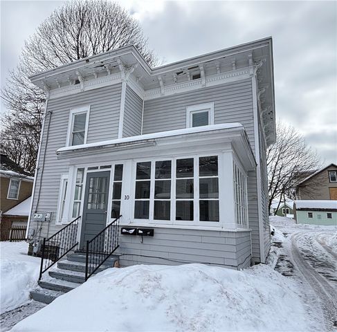 10 Reynolds Avenue, Oneonta, NY 13820