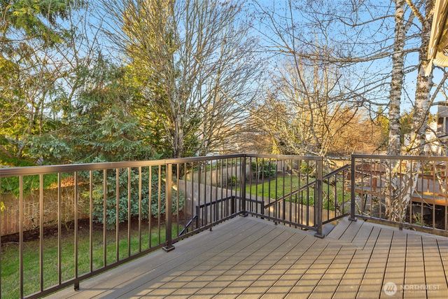 14401 82nd Avenue NE, Kirkland, WA 98034