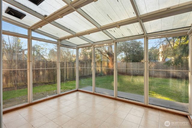 14401 82nd Avenue NE, Kirkland, WA 98034