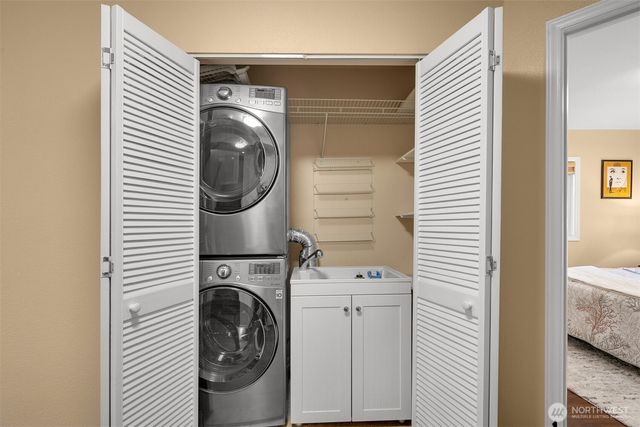 14401 82nd Avenue NE, Kirkland, WA 98034