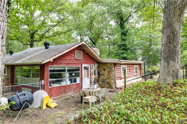 6034 Satinwood Dr, Chesterfield, VA 23234