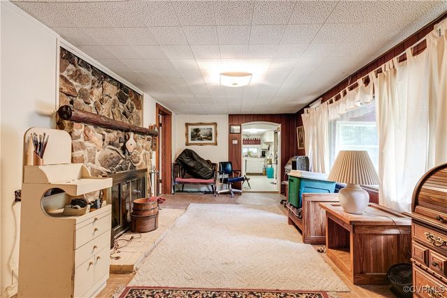 6034 Satinwood Dr, Chesterfield, VA 23234