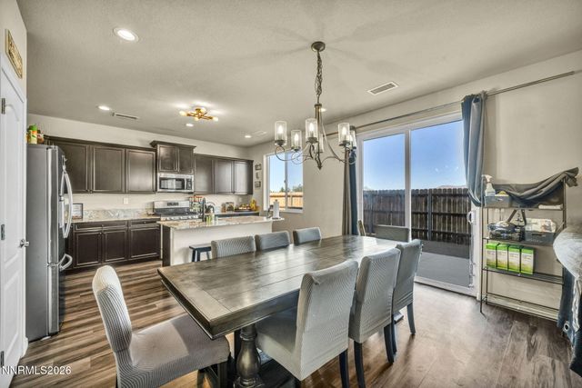 334 Granite Court, Dayton, NV 89403